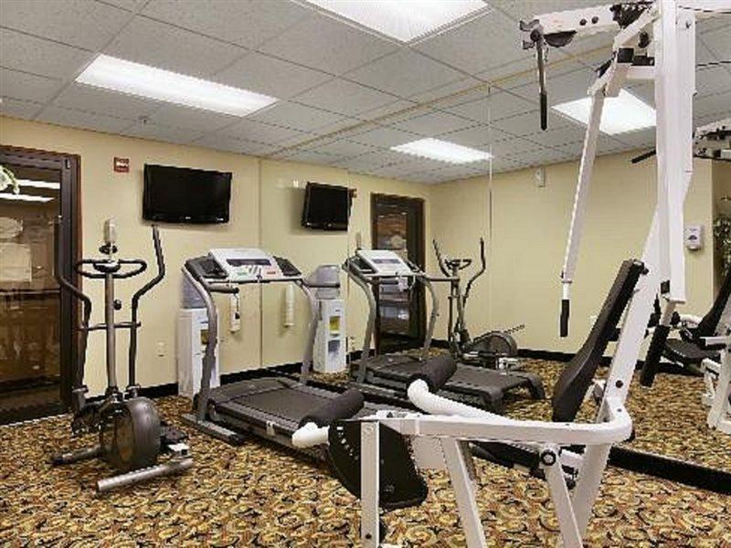 Baymont By Wyndham Boston Heights/Hudson Otel Dış mekan fotoğraf