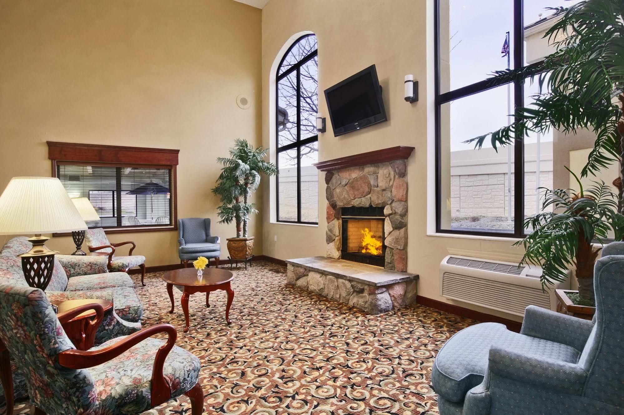 Baymont By Wyndham Boston Heights/Hudson Otel Dış mekan fotoğraf